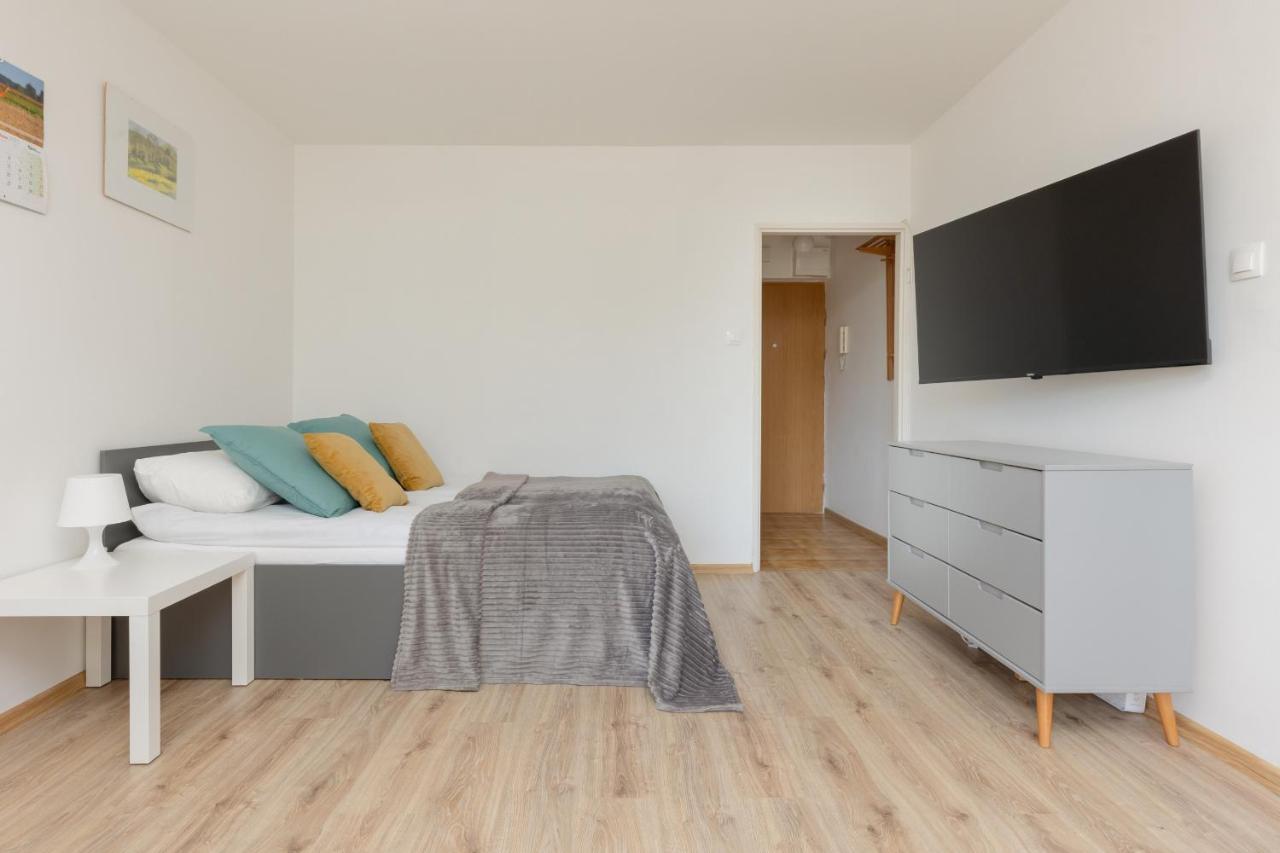 Apartment Metro Pole Mokotowskie By Renters Warsaw